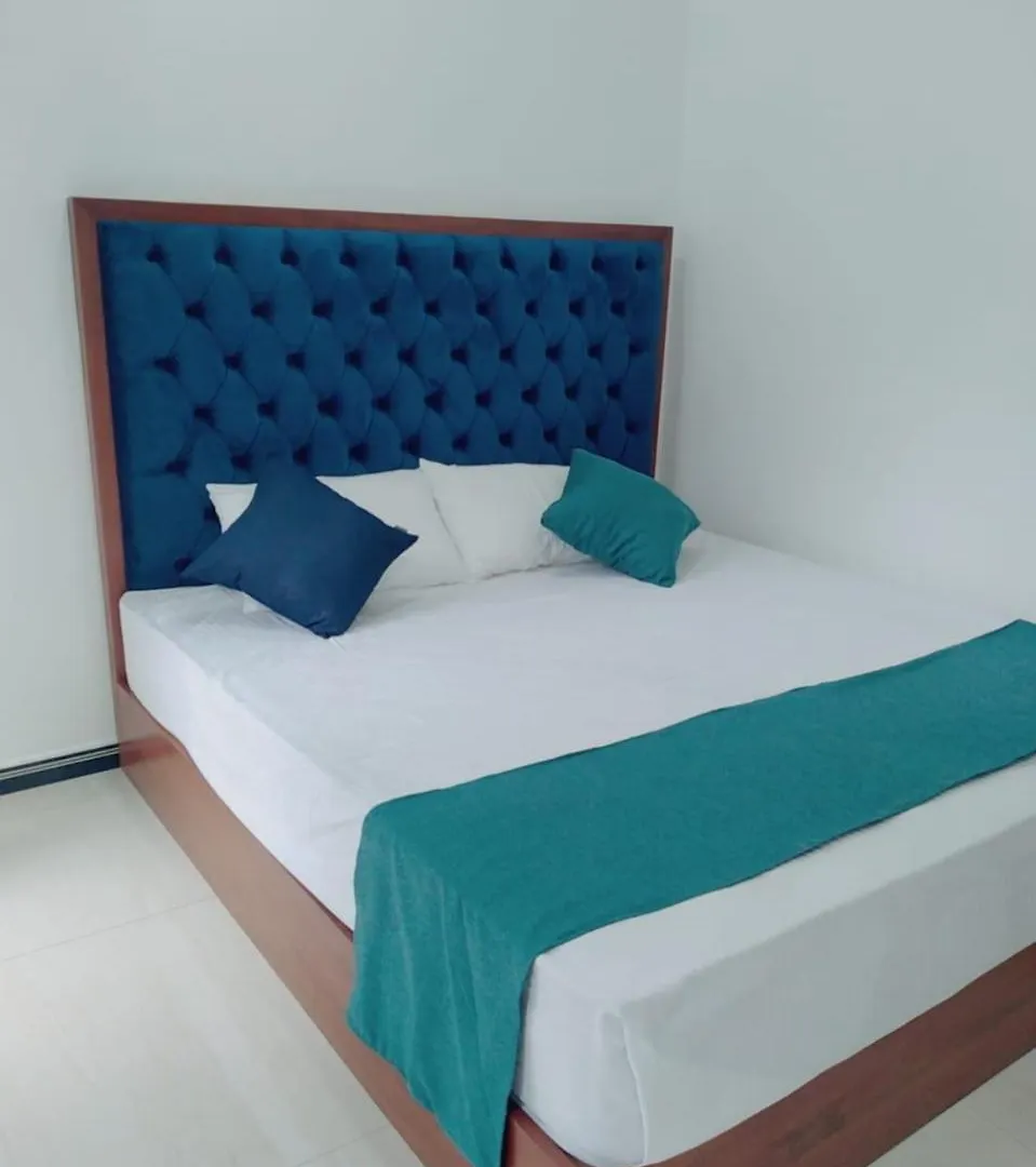 Regal River Resort Kandy Hotel